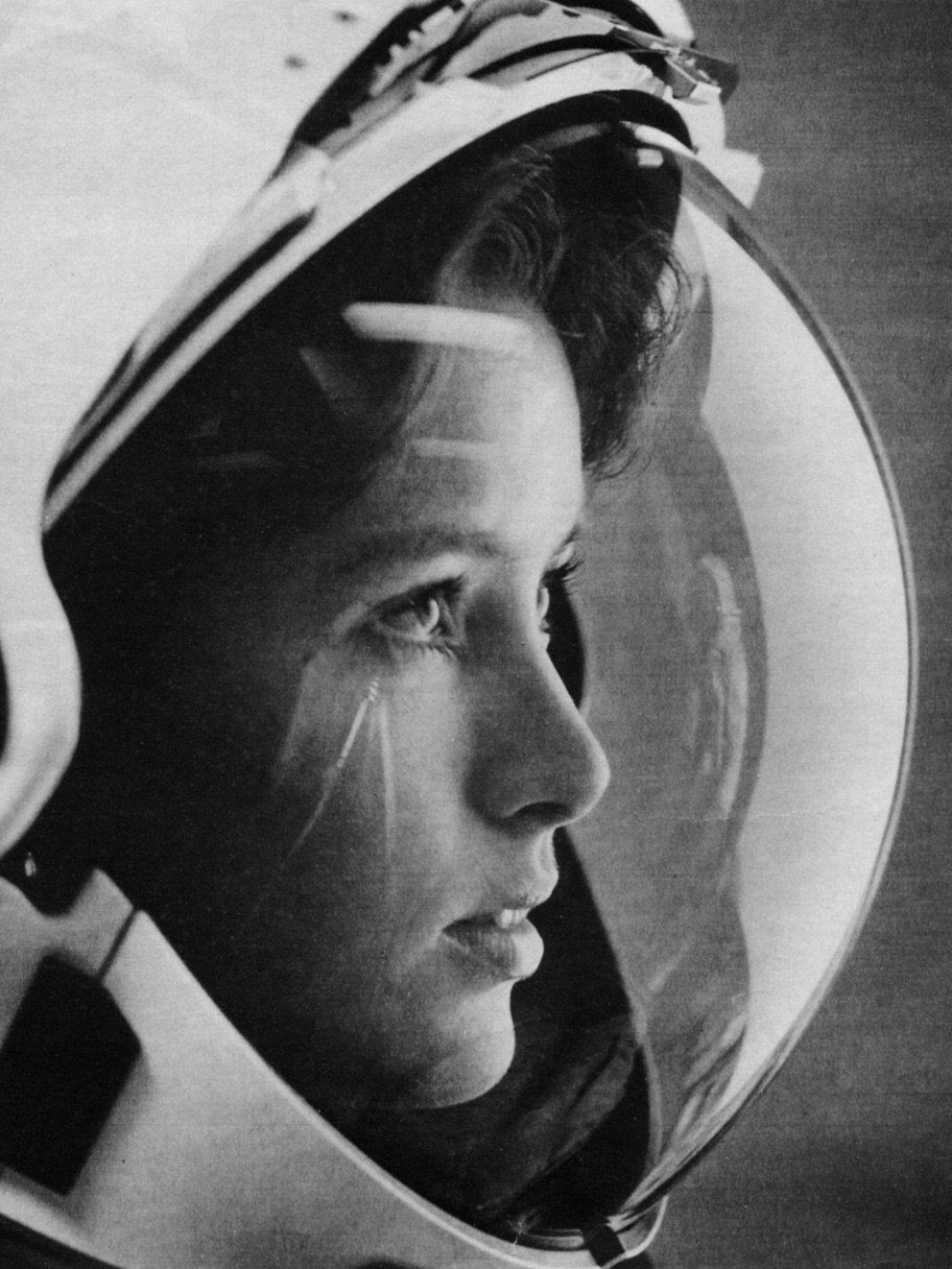 Photo of Anna Fisher by John Bryson